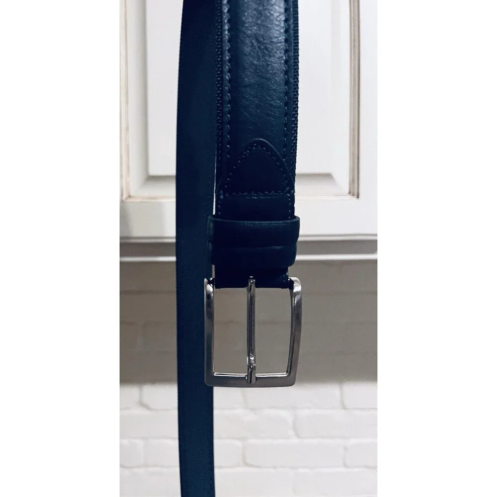 Hugo Boss BOSS Navy Italian Leather Belt 34/85 NWOT Silver Buckle 2681Q21-410
